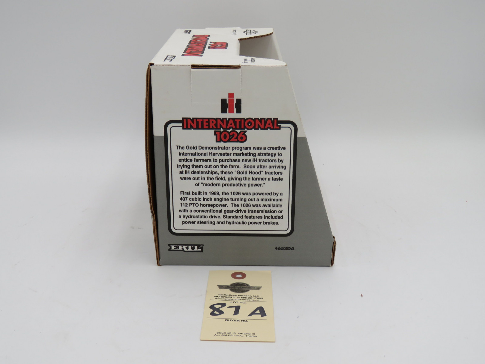 1996 ERTL 1/16TH INTERNATIONAL 1026 HYDRO DIE CAST METAL. DEMONSTRATOR GRAPHICS, WIDE FRONT END, RUBBER TIRES - Image 5