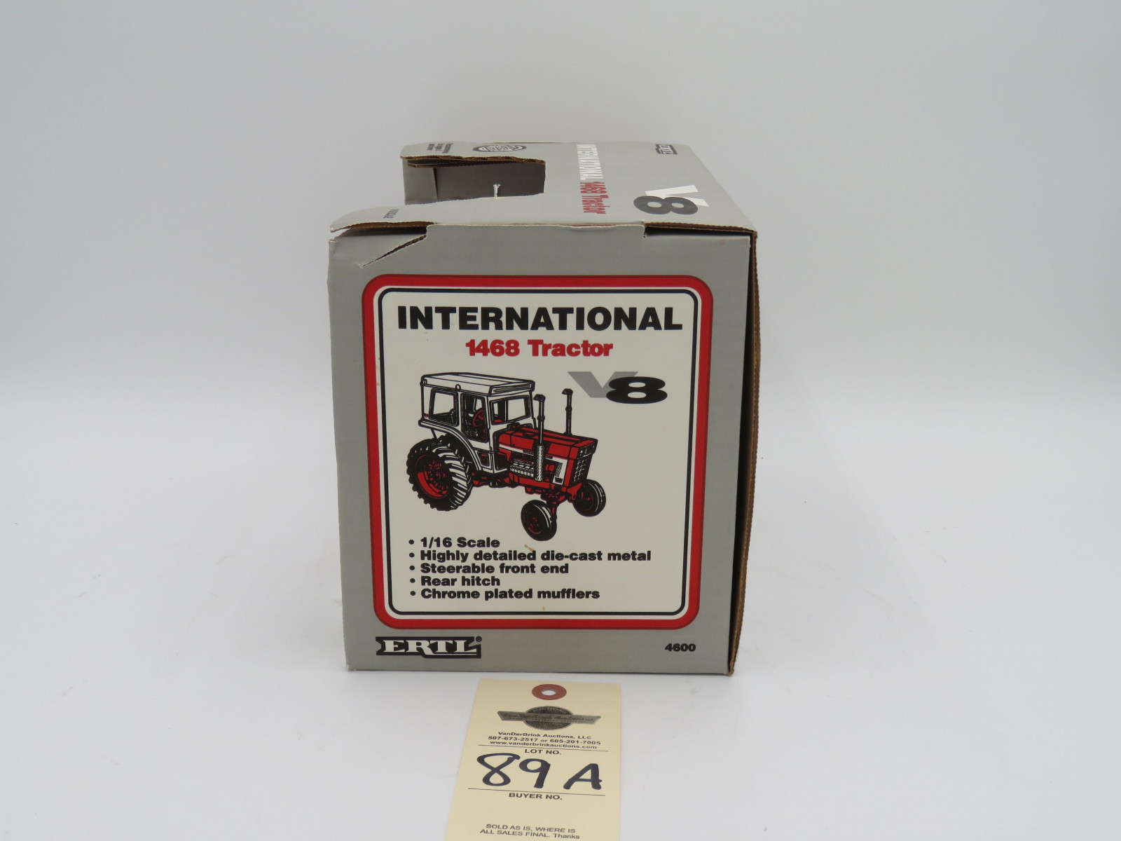 1993 ERTL INTERNATIONAL 1468 TRACTOR V8 DIE CAST METAL 1/16 SCALE NIB - Image 3