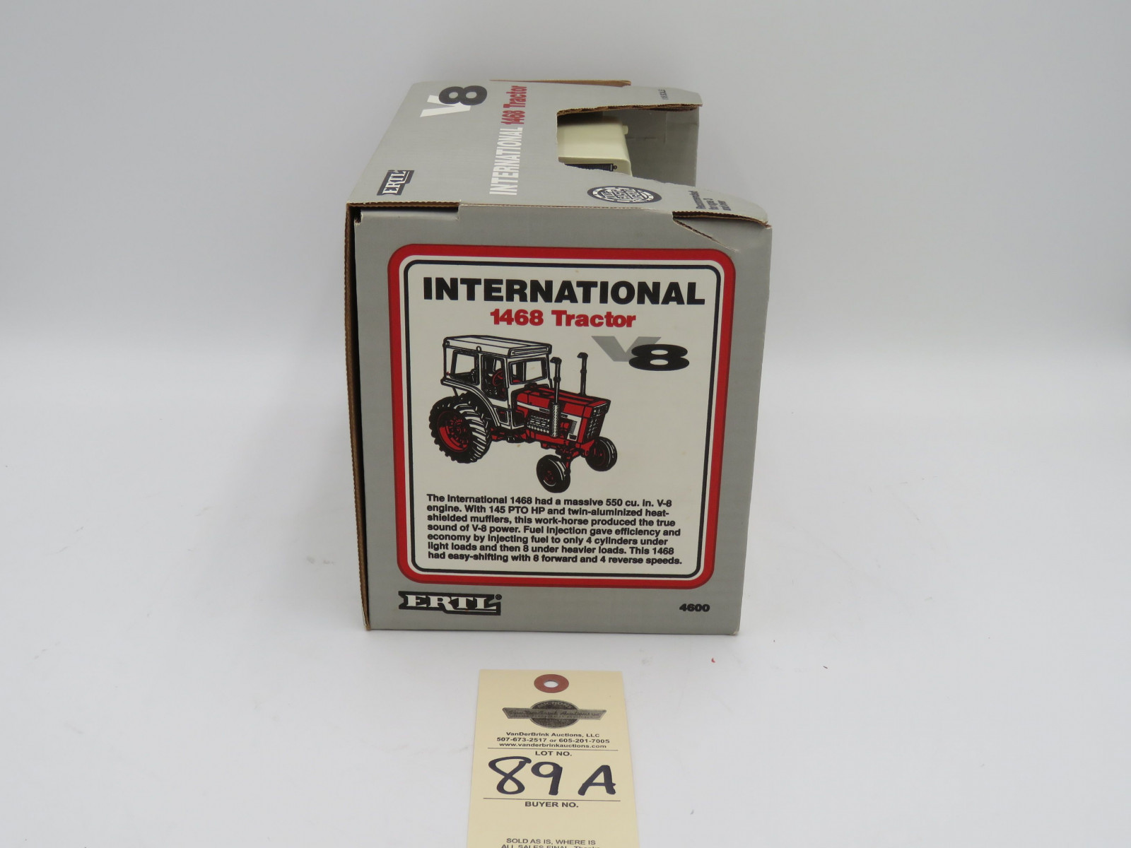 1993 ERTL INTERNATIONAL 1468 TRACTOR V8 DIE CAST METAL 1/16 SCALE NIB - Image 5