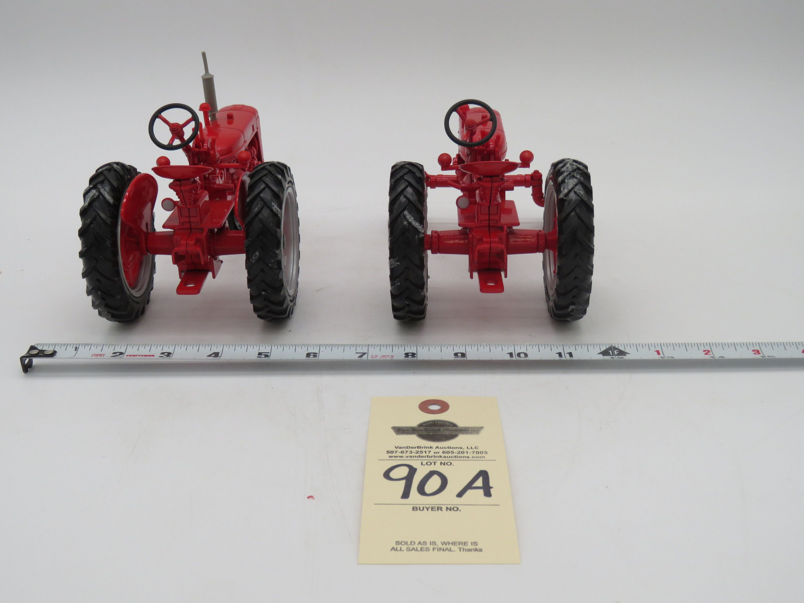2 PCS  ERTL DIE CAST METAL TRACTORS  (FARMALL 230 1430GA NO BOX MISSING STACK) Tires Possibly Ertl taken from display board 1/16th scale - Image 6
