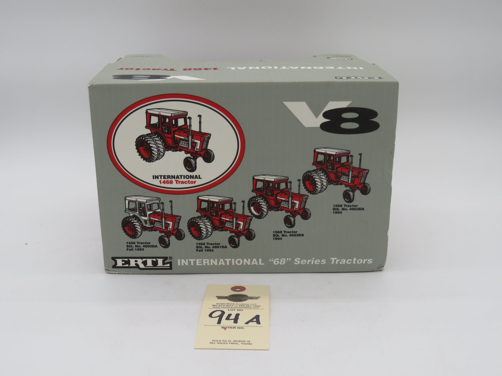 ERTL INTERNATIONAL V8 1468 TRACTOR 1/16 SCALE D, IOWA UNOPENED BOX 1993 MODEL 1468 2ND IN A SERIES OF 4 - Image 6