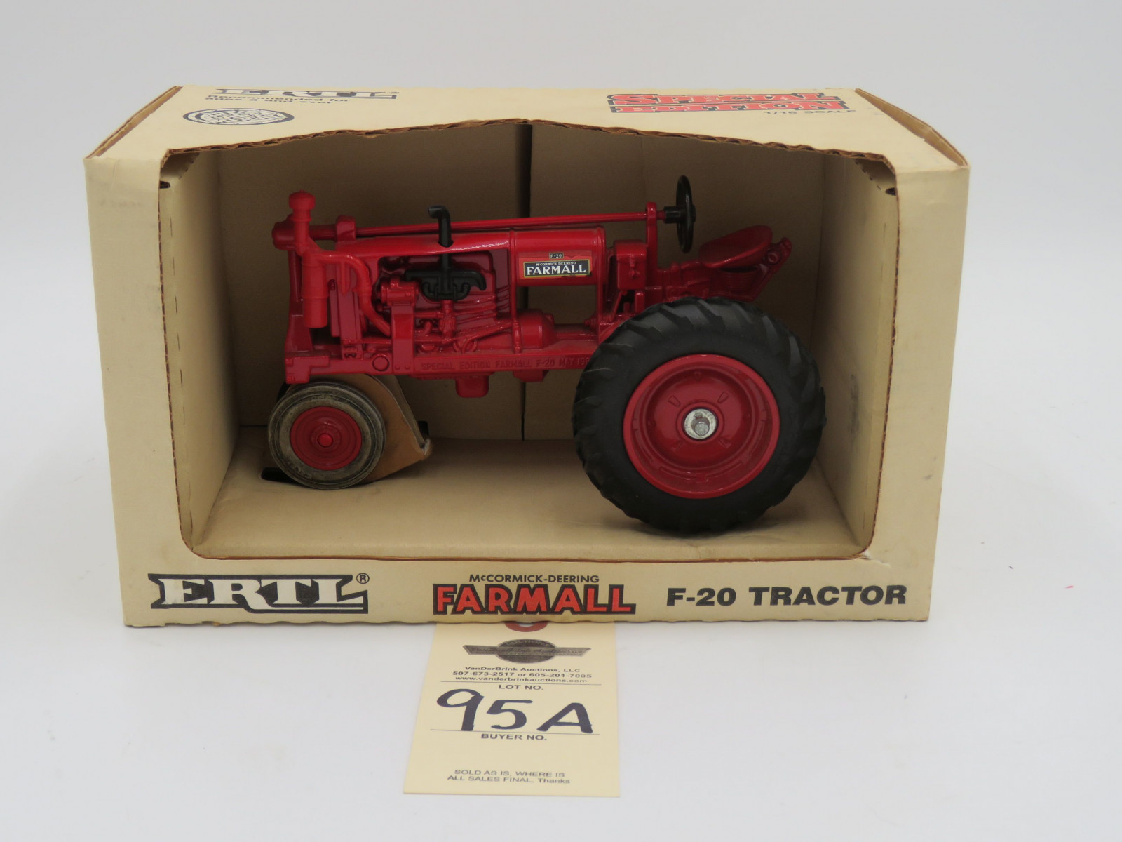 1987 ERTL SPECIAL EDITION 1/16 SCALE DIE CAST METAL F-20  TRACTOR NIB HIGHLY DETAILED - Image 1