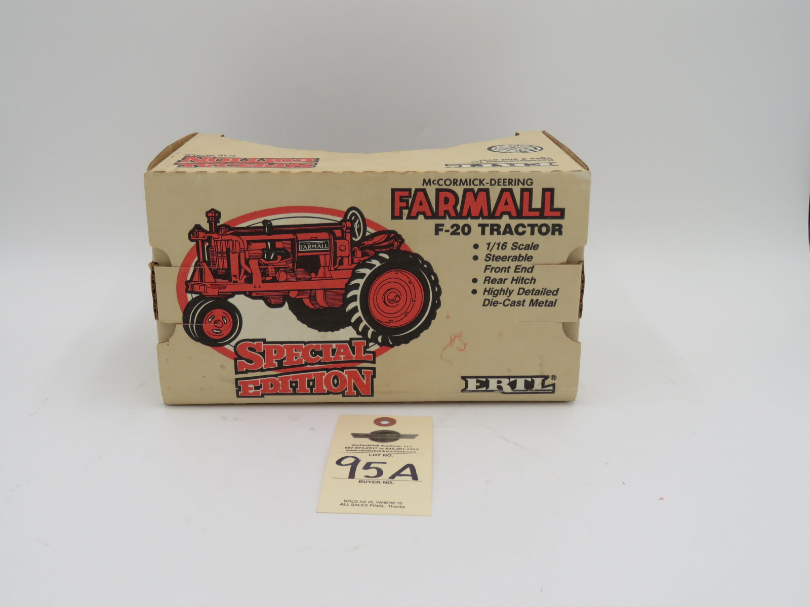1987 ERTL SPECIAL EDITION 1/16 SCALE DIE CAST METAL F-20  TRACTOR NIB HIGHLY DETAILED - Image 4