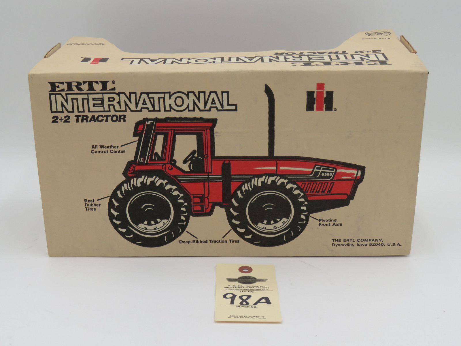 ERTL INTERNATIONAL 2+2 TRACTOR 6388 DIE CAST METAL 1/16 SCALE BOX SHOWS AGE - Image 4