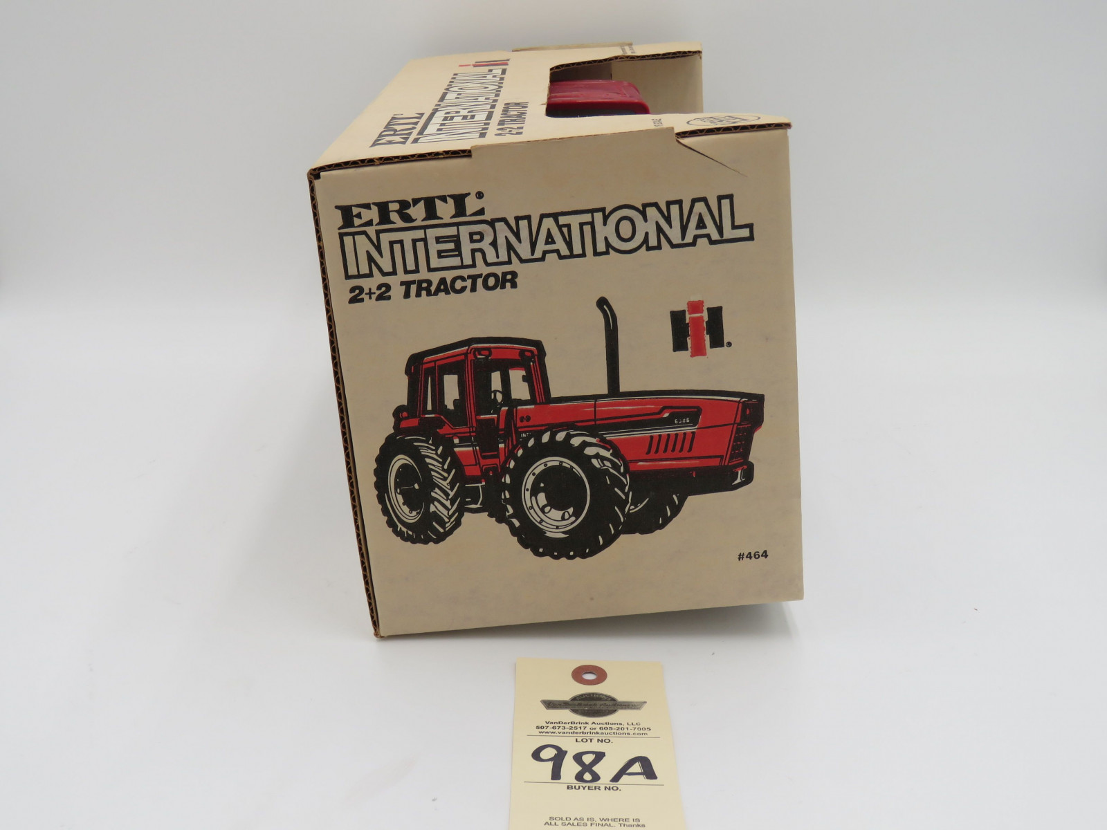 ERTL INTERNATIONAL 2+2 TRACTOR 6388 DIE CAST METAL 1/16 SCALE BOX SHOWS AGE - Image 5