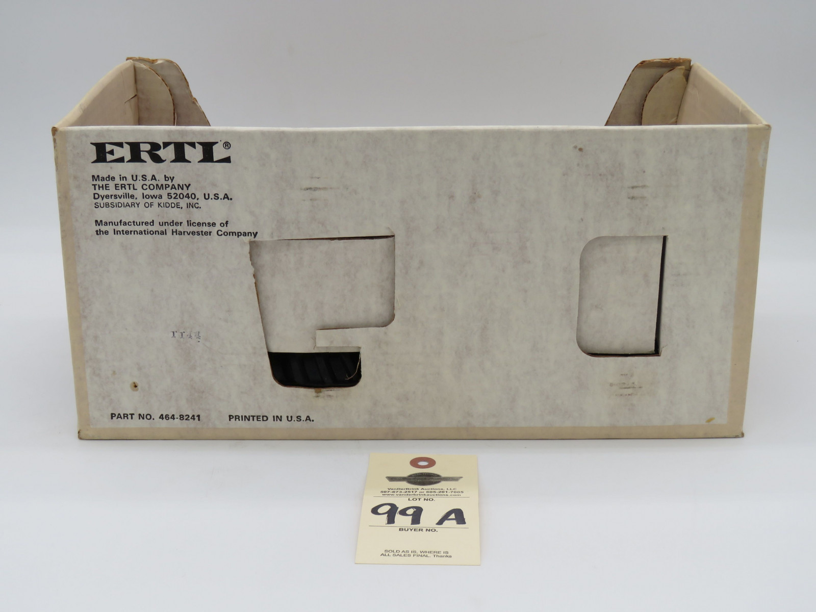 ERTL INTERNATIONAL 2+2 TRACTOR DIE CAST METAL 6388 1/16 SCALE BOX SHOWS AGE - Image 7