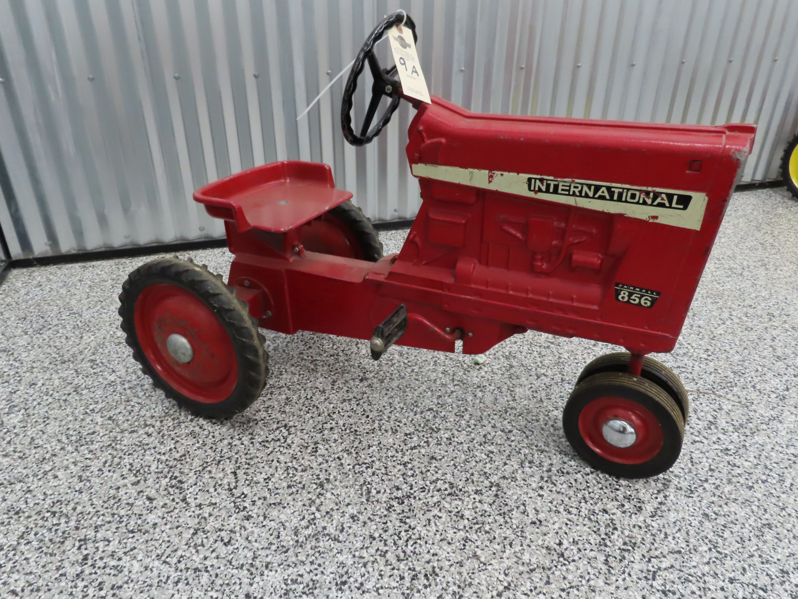 Ertl Farmall 856 Cast Pedal Tractor made in Dyersville, IA - Image 2