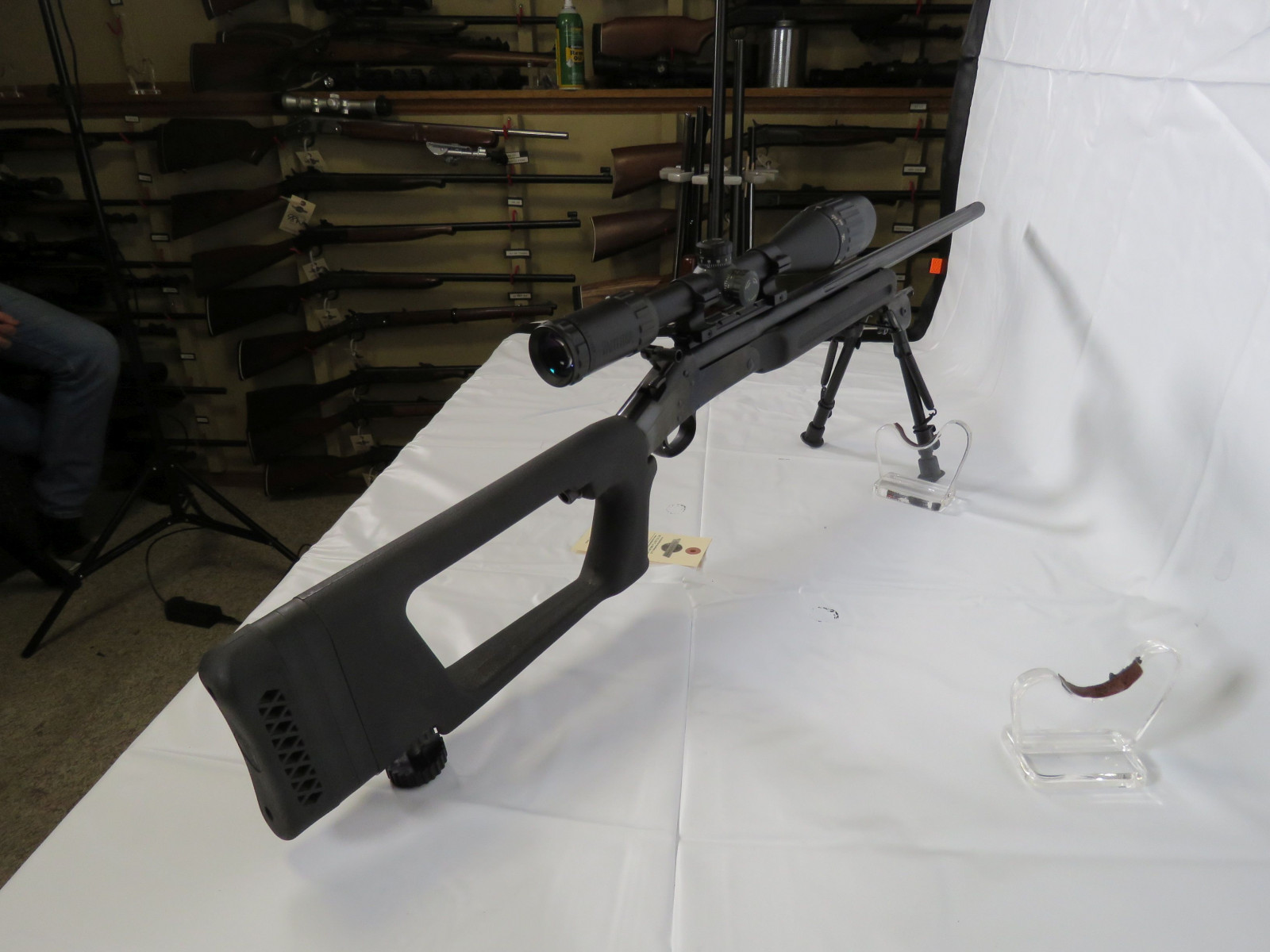 Harrington & Richardson Ultra rifle with Scope on Stand .204 Ruger and Skeleton Stock - Image 3