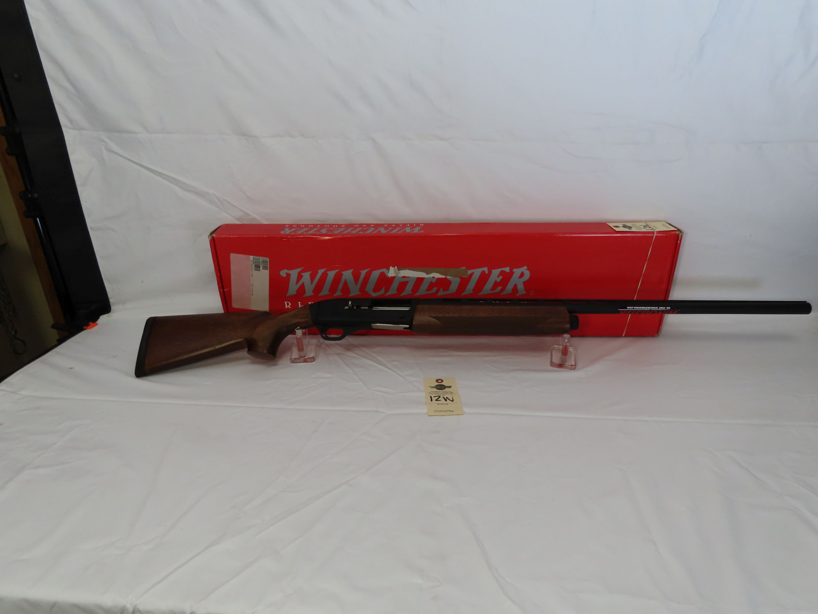 Winchester Super X Model 2 Semi-Auto 12 Shotgun Never Been Fired - Image 10