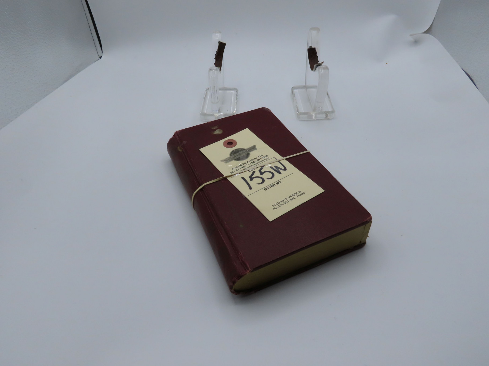 Hawes .22 Pair of Dueling Pistols in box with satin lining - Image 1