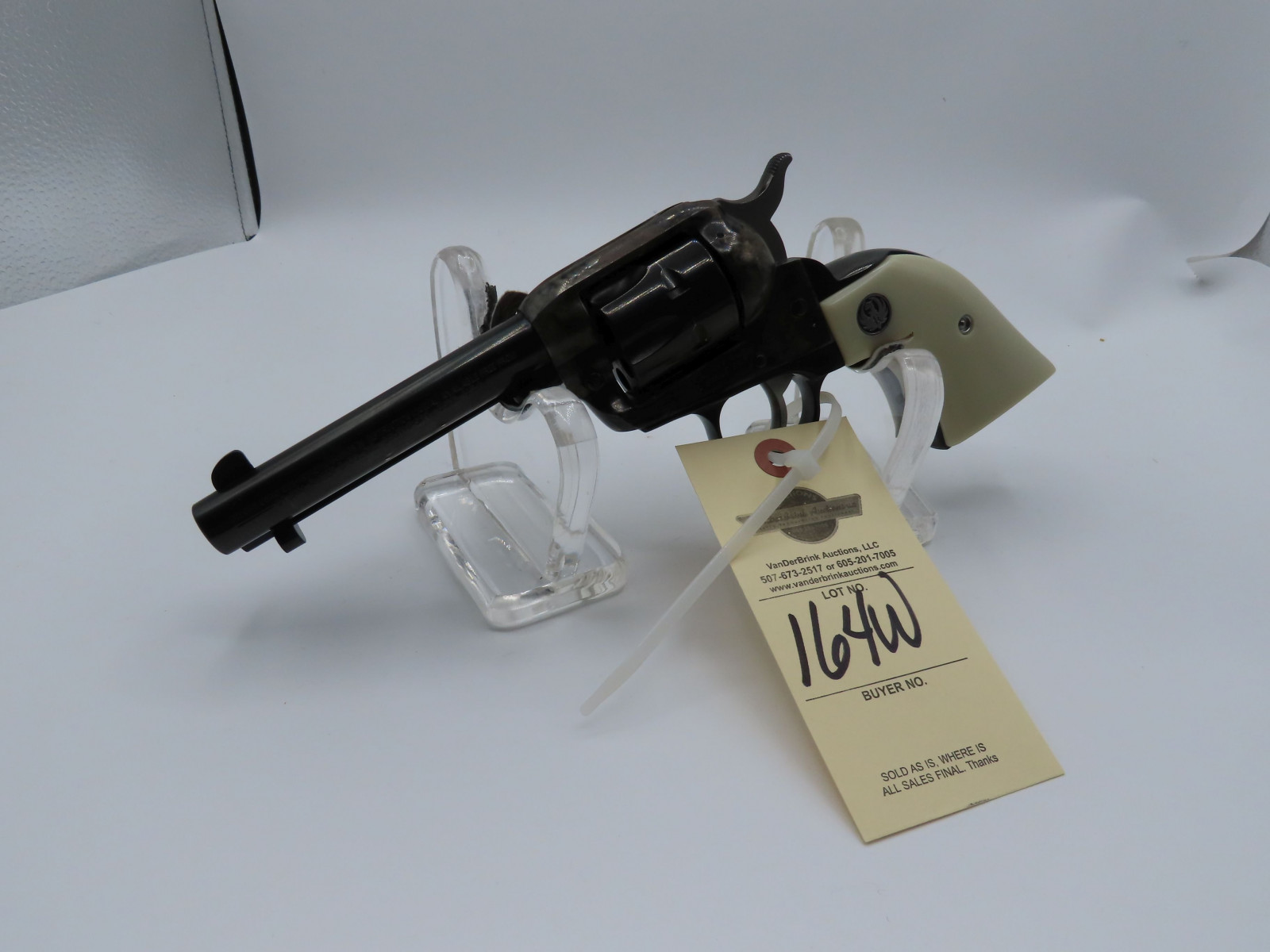 Ruger New Model Single Six .32H and R MAG Revolver - Image 2