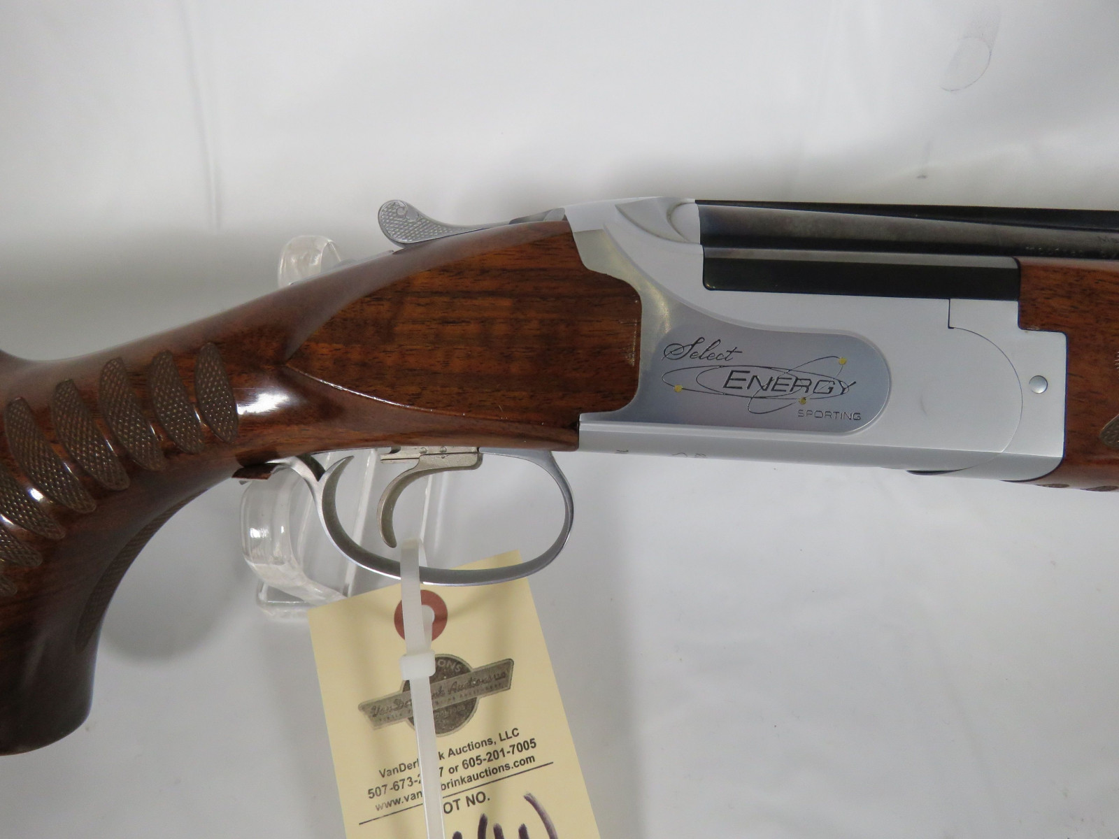 Winchester Select Energy 12 Gauge Over/Under Shotgun - Image 10