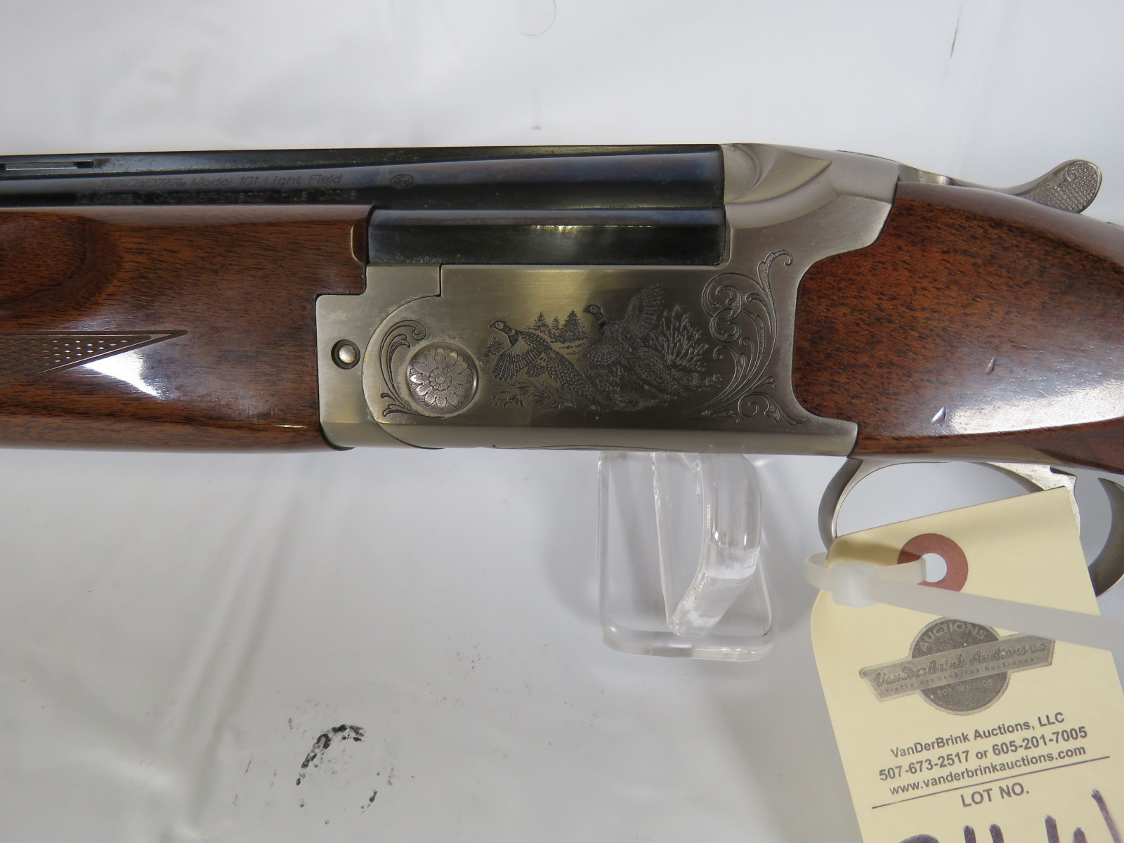 Winchester Model 101 Lightfield 12 Gauge Shotgun - Image 2