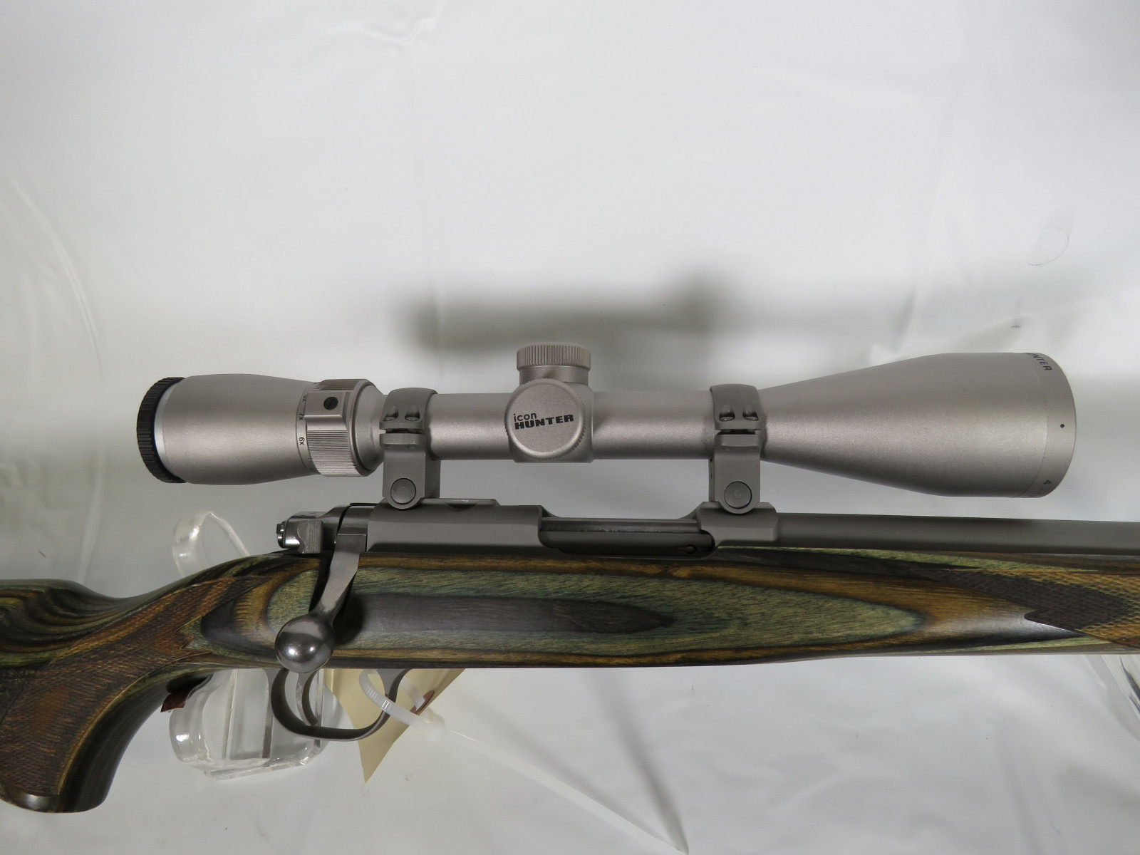 Ruger 77/17 .17 Hornet Bolt Action rifle with Scope - Image 10