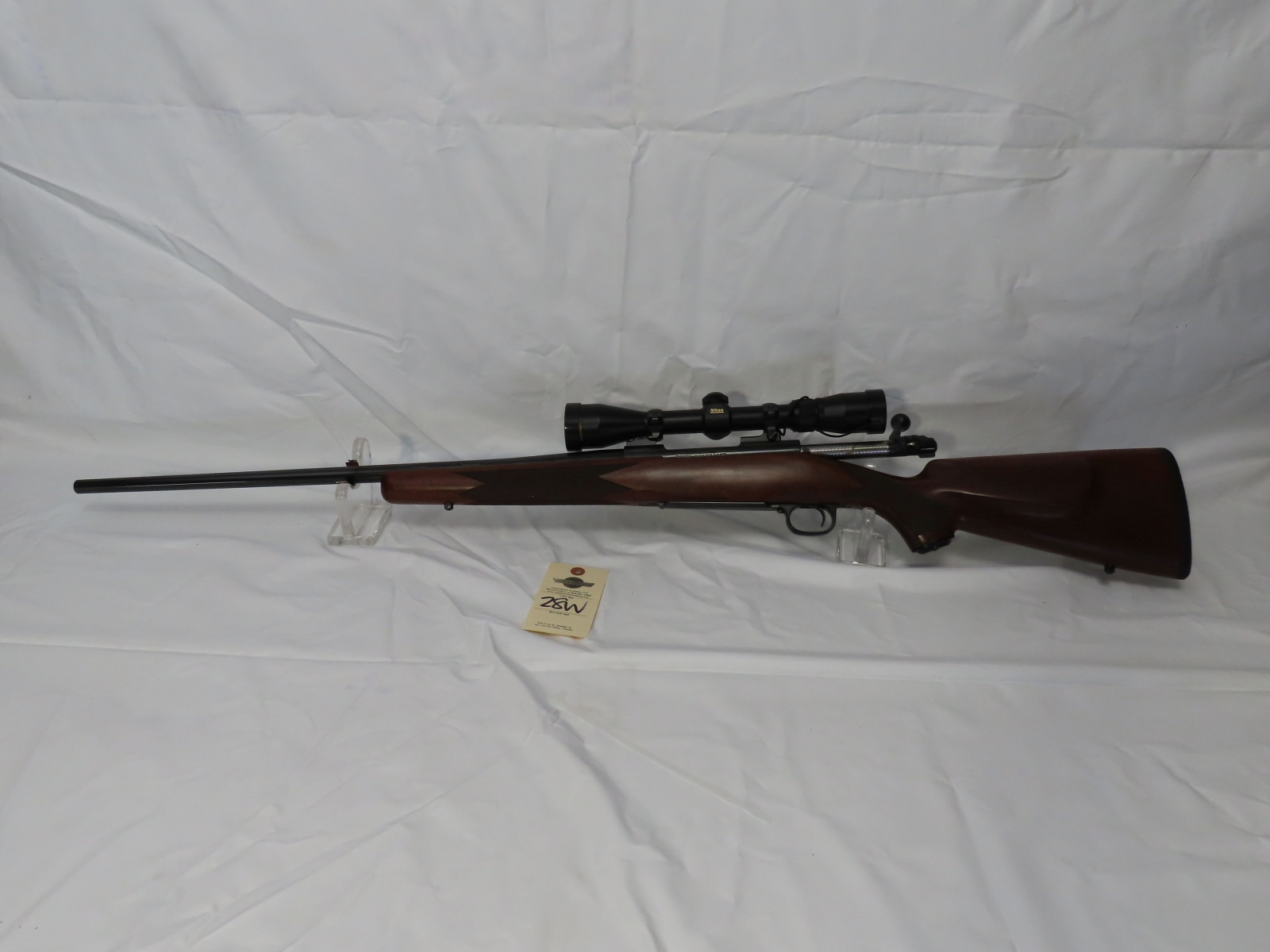 Winchester Model 70 Classic Sporter 30-06 Bolt Action Rifle - Image 1