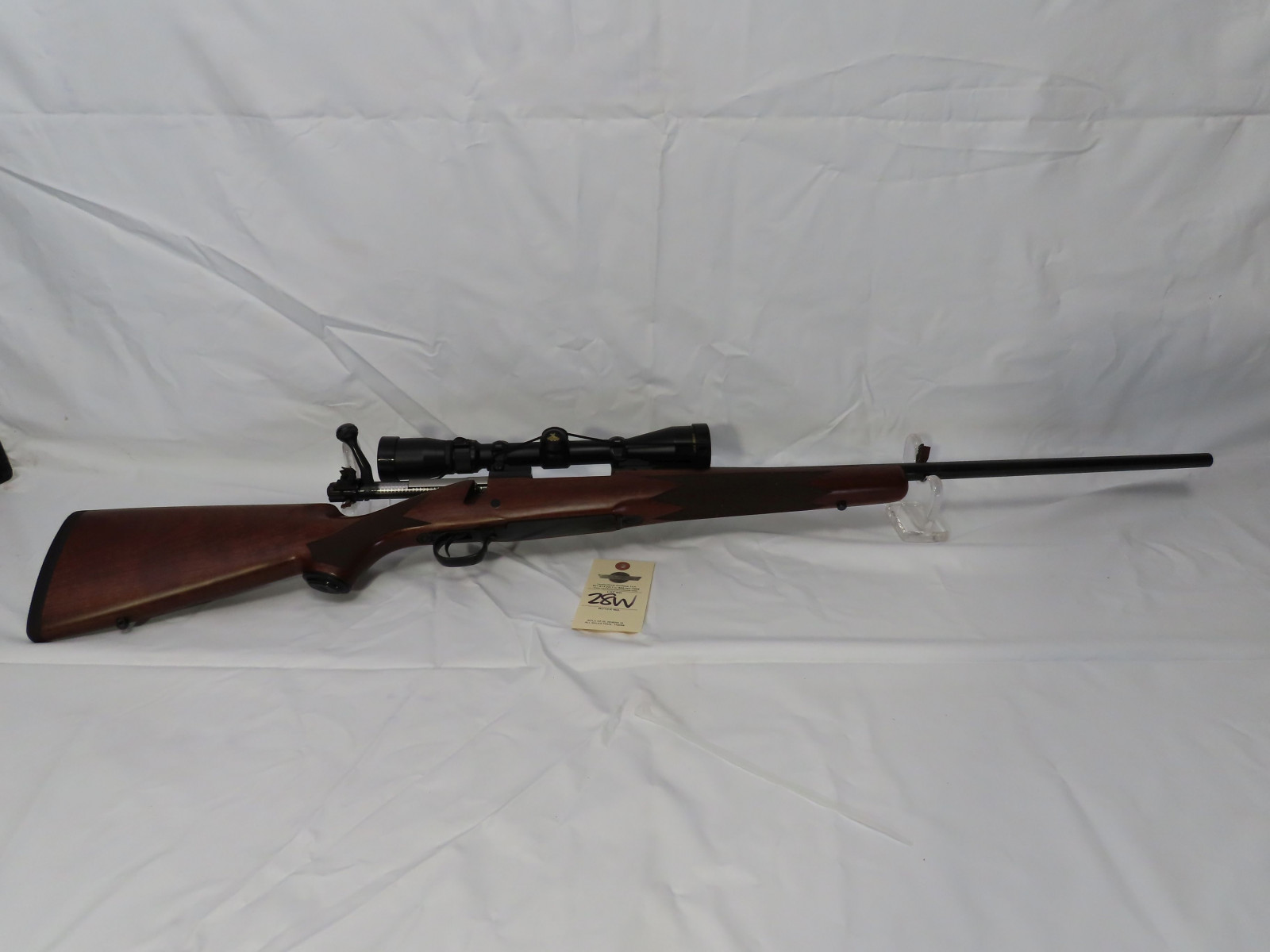 Winchester Model 70 Classic Sporter 30-06 Bolt Action Rifle - Image 11