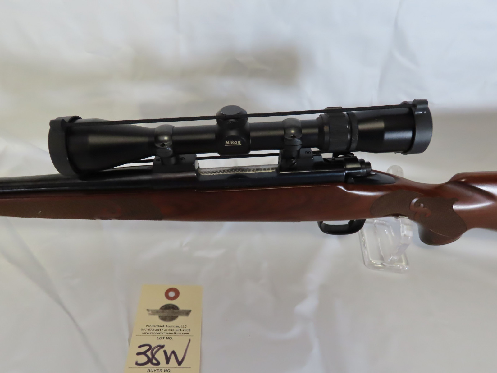 Winchester XTR Featherweight 7mm REM/MAG Bolt Action Rifle - Image 2