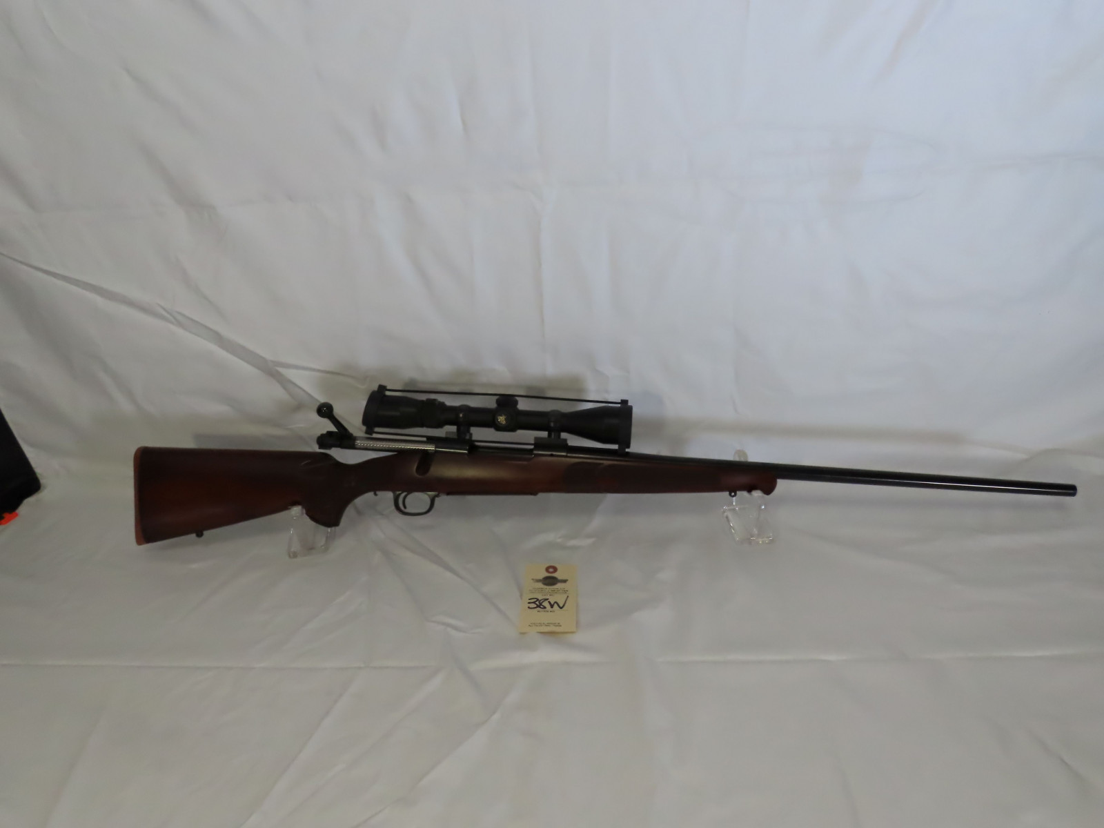 Winchester XTR Featherweight 7mm REM/MAG Bolt Action Rifle - Image 5