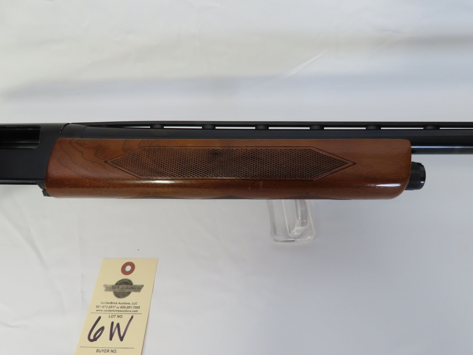 Winchester Model 1400 MK2 Semi-Auto 12 Gauge Shotgun - Image 10