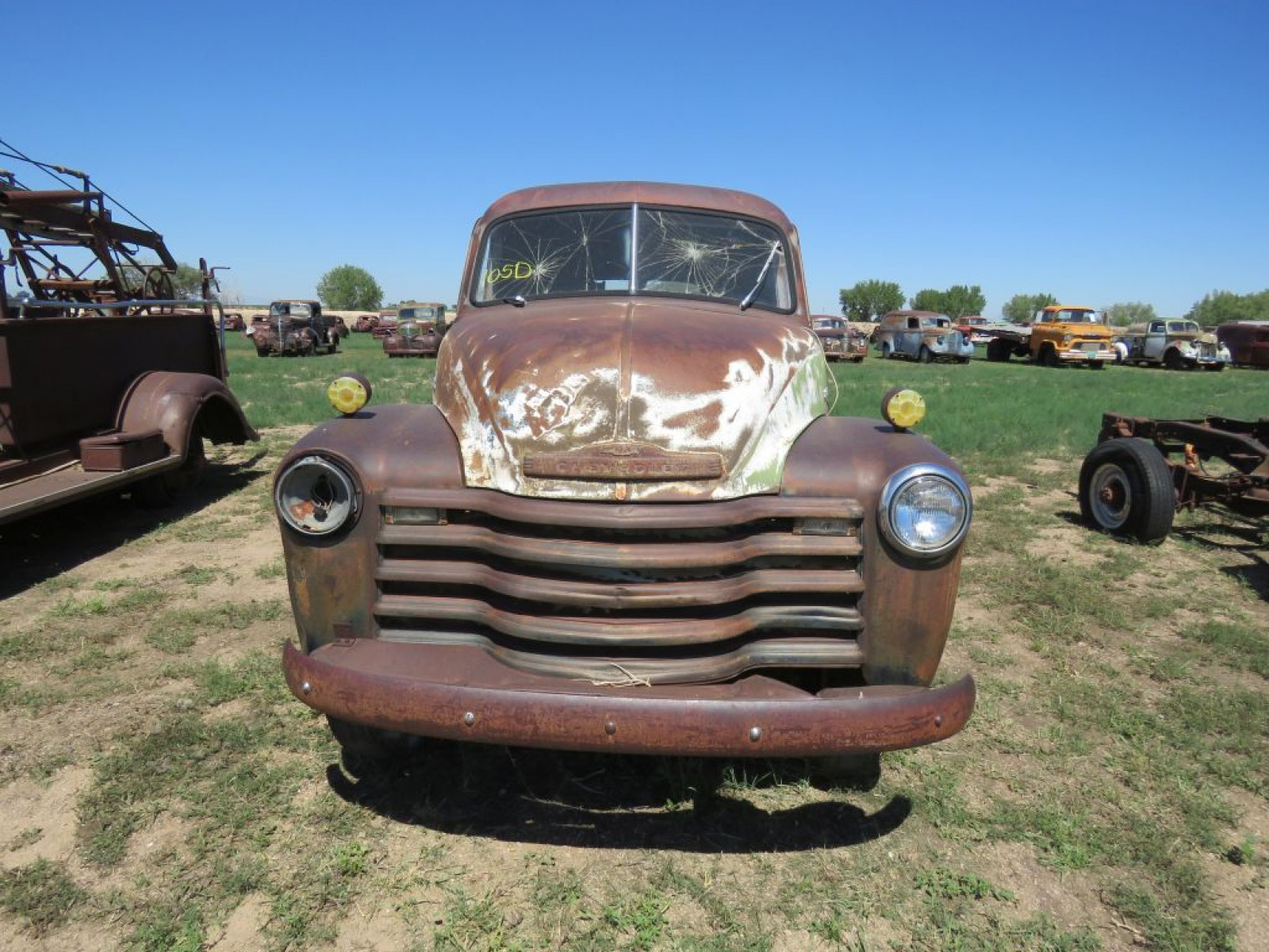 1952 Chevrolet panel Truck - Image 2