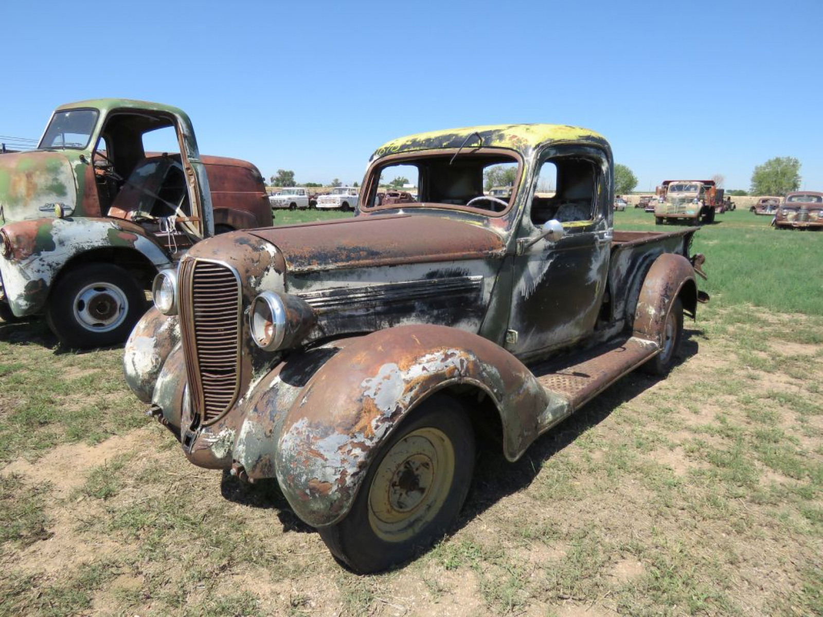 1937 Dodge 1/2 ton Pickup - Image 3