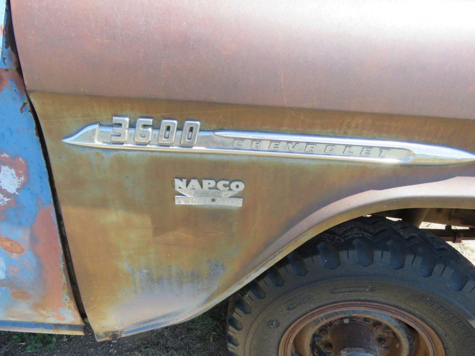 1955 Chevrolet 3/4 ton 4x4 NAPCO Pickup - Image 11