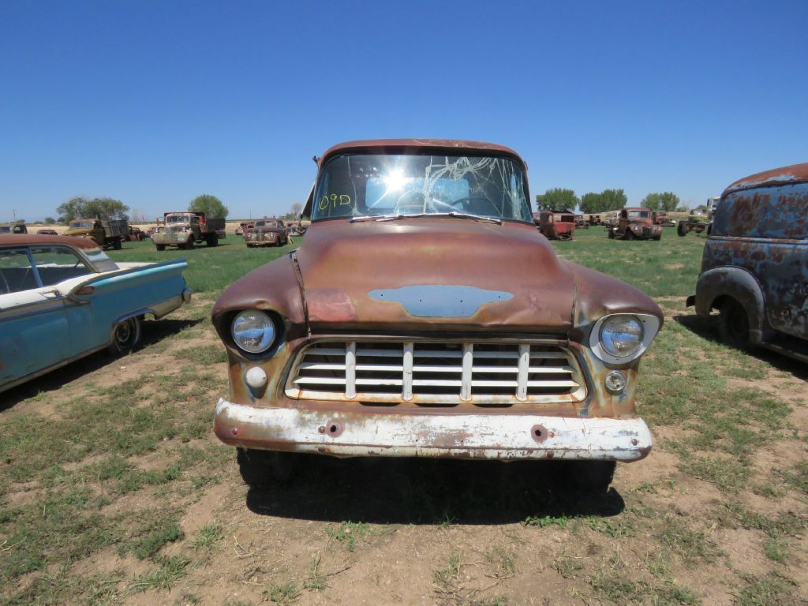 1955 Chevrolet 3/4 ton 4x4 NAPCO Pickup - Image 2