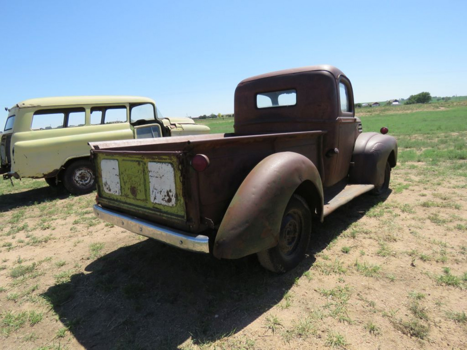 1947 Ford Pickup - Image 8
