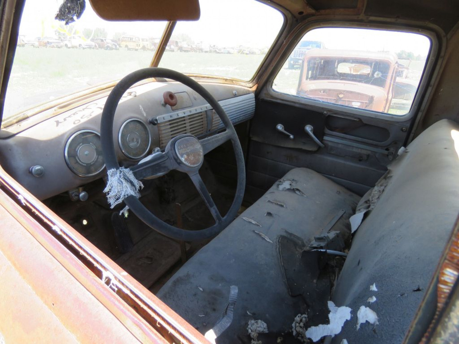 1947-1950 Chevrolet Cab - Image 3
