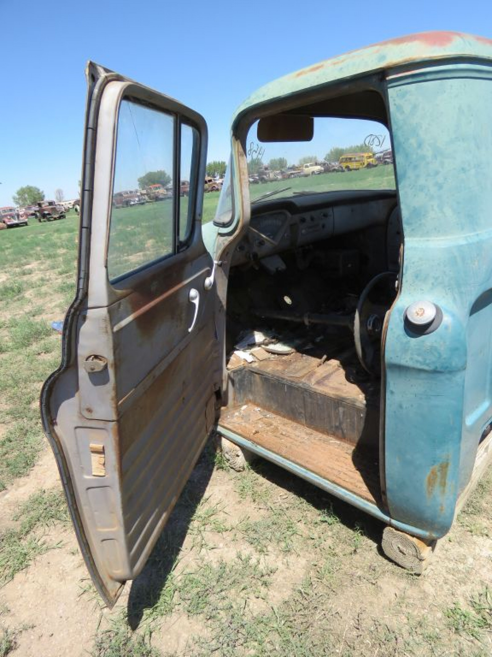 1955 Chevrolet Viking Cab - Image 4