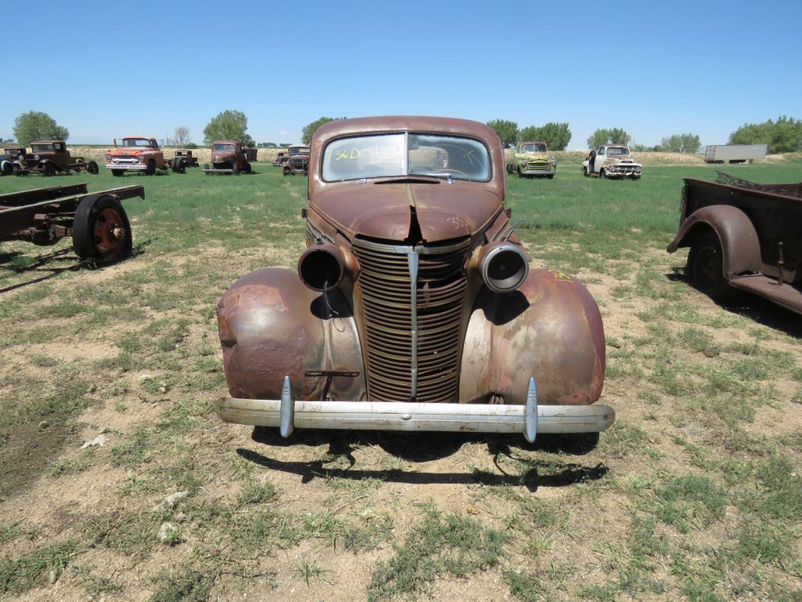 1938 Chevrolet Master 85 Coupe - Image 2