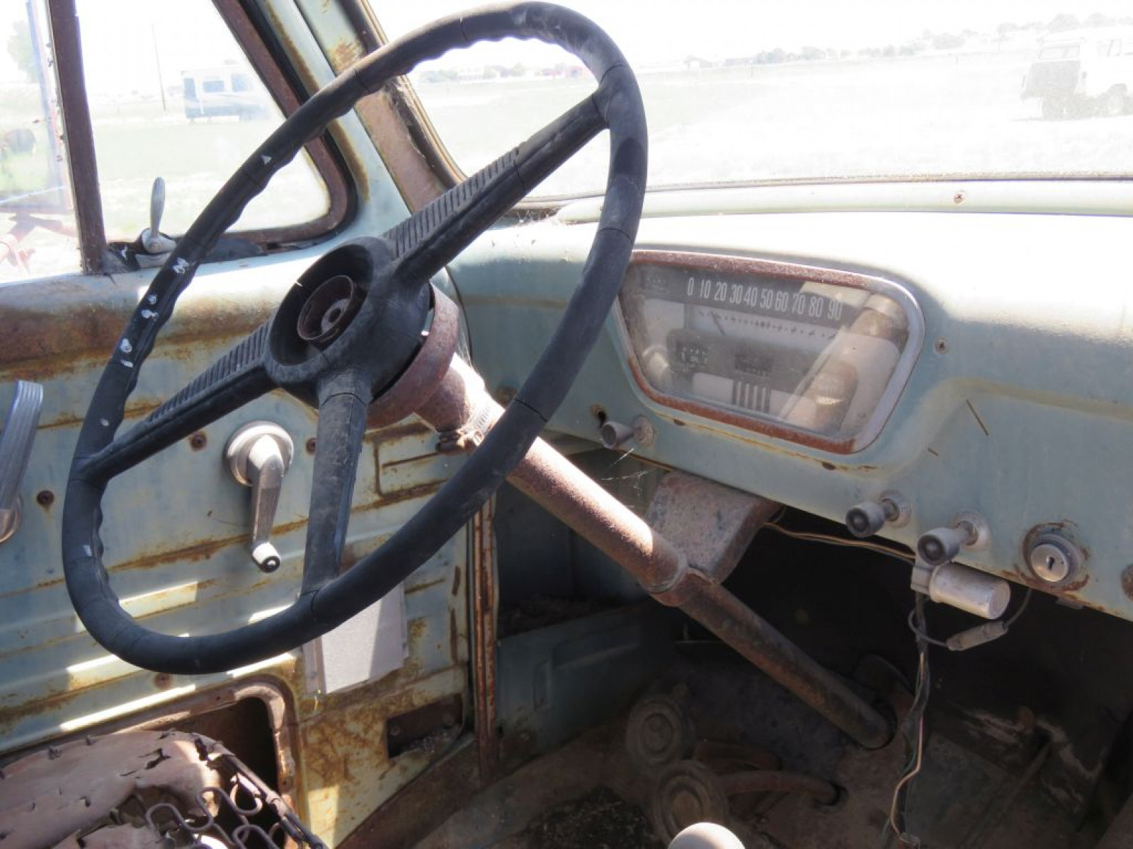 1954 Ford C600 COE Truck - Image 9