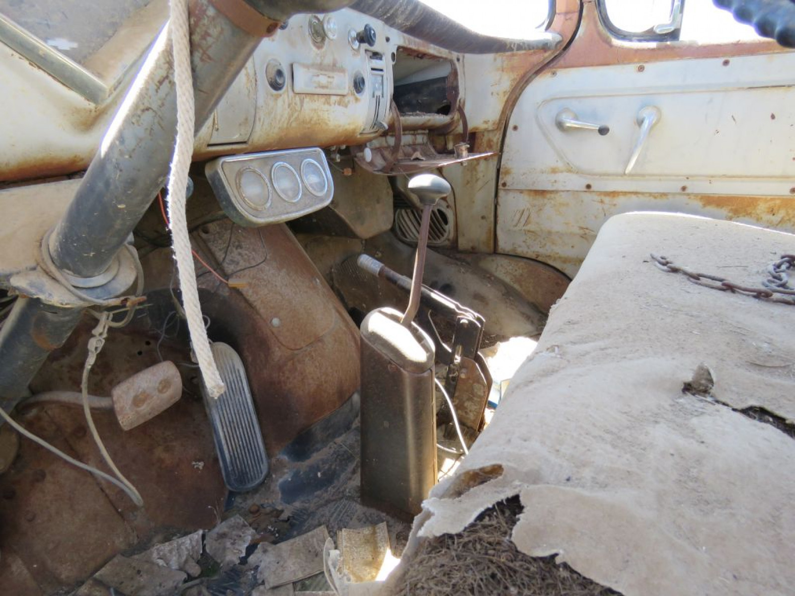 1957 Chevrolet 5400 COE Truck - Image 10