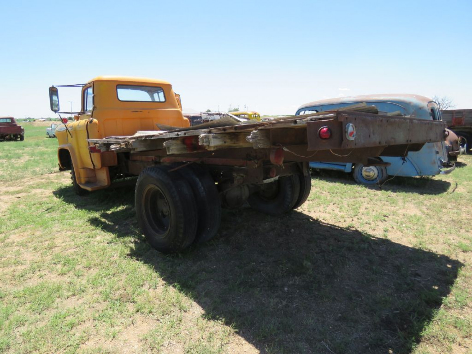 1957 Chevrolet 5400 COE Truck - Image 6