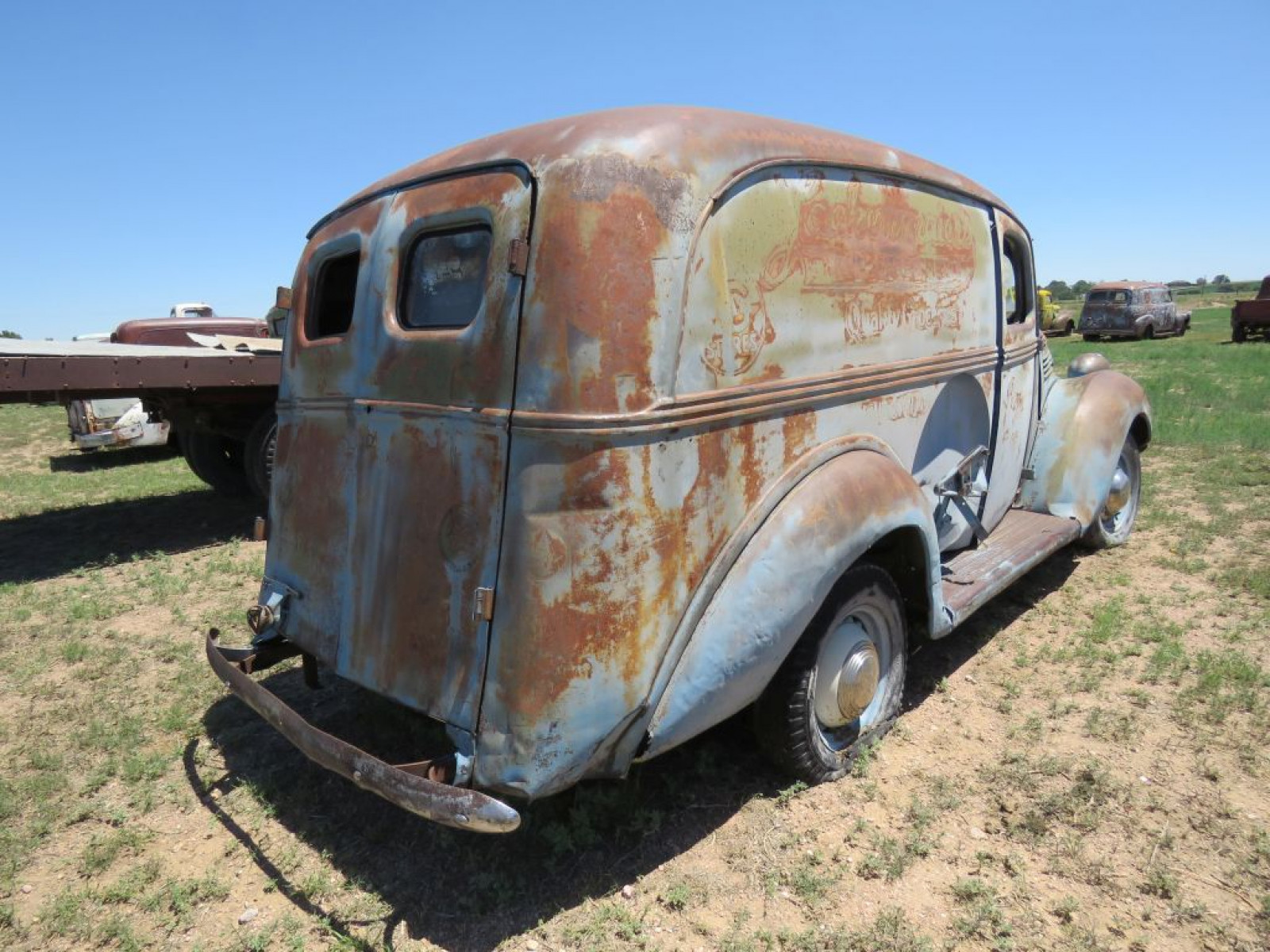 1939 Ford Panel Truck - Image 10