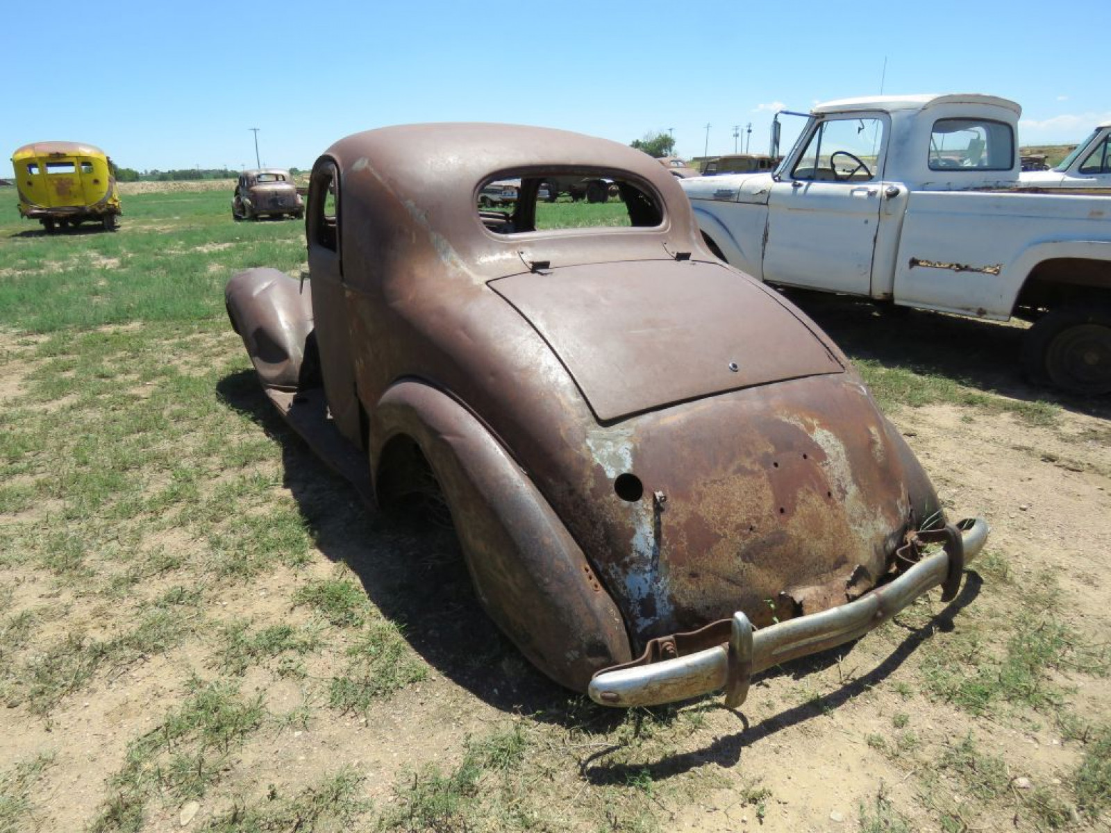 1935 Chevrolet Coupe Body - Image 5