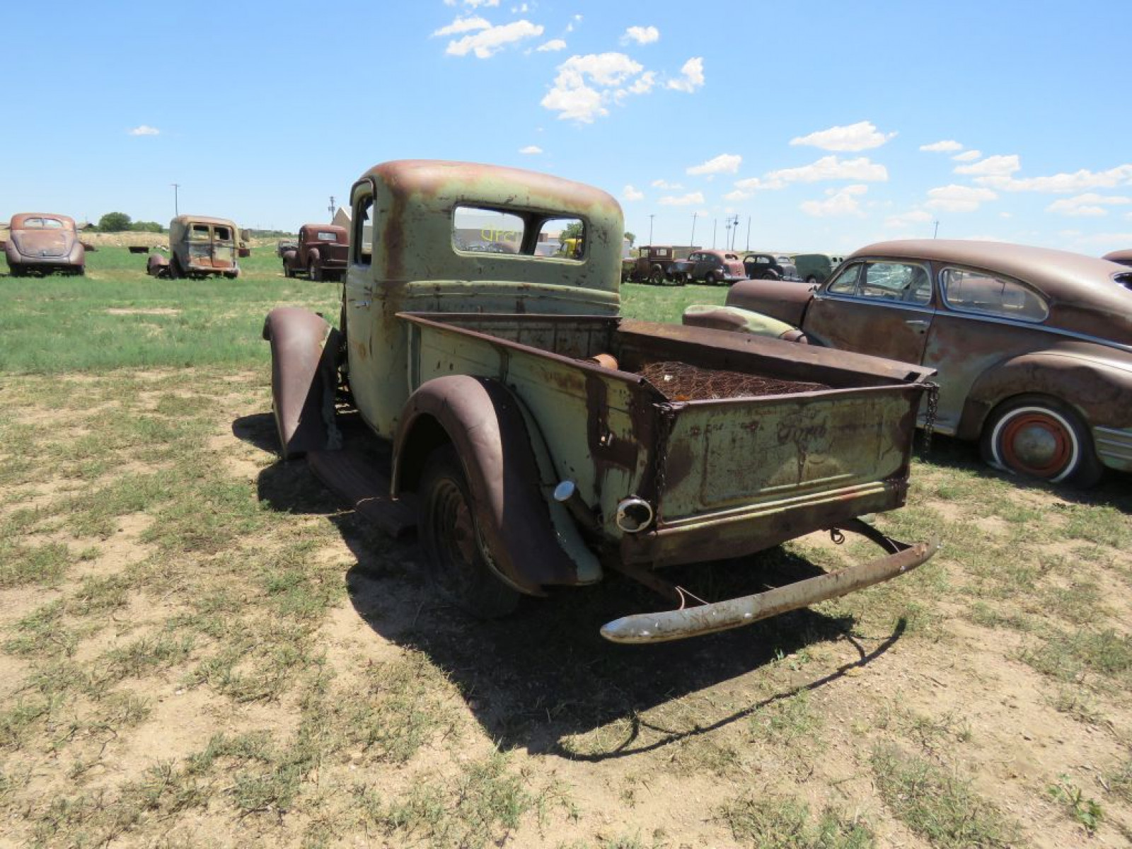 1937 Ford Pickup - Image 7