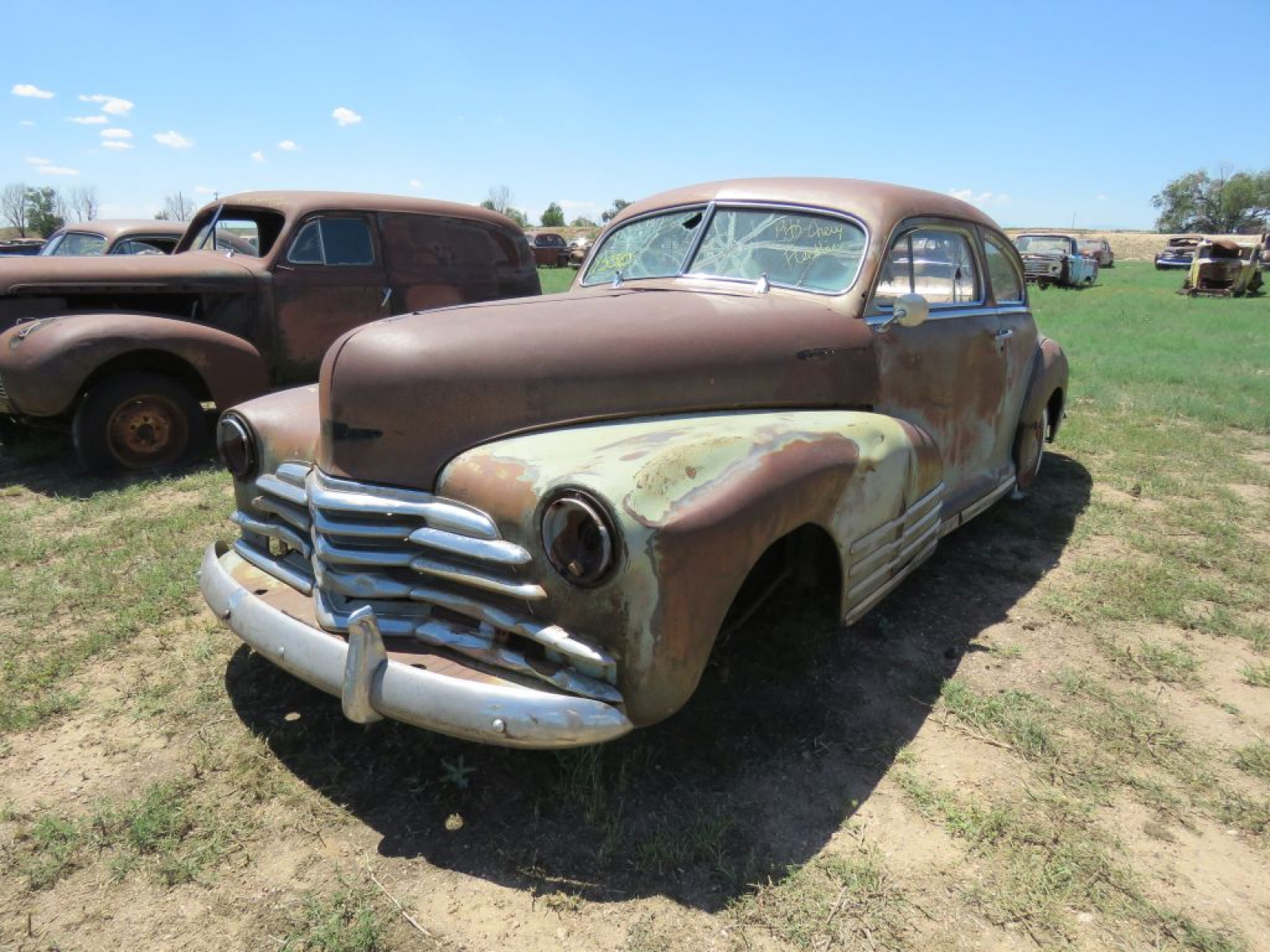 1948 Chevrolet Fleetline 2dr Sedan - Image 3