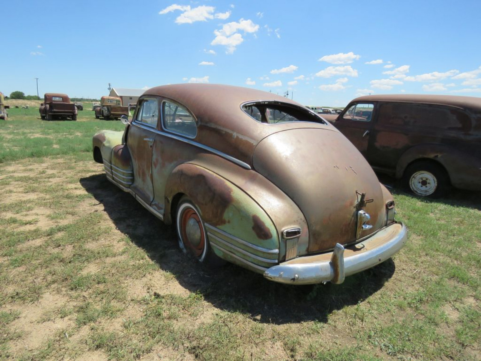 1948 Chevrolet Fleetline 2dr Sedan - Image 5