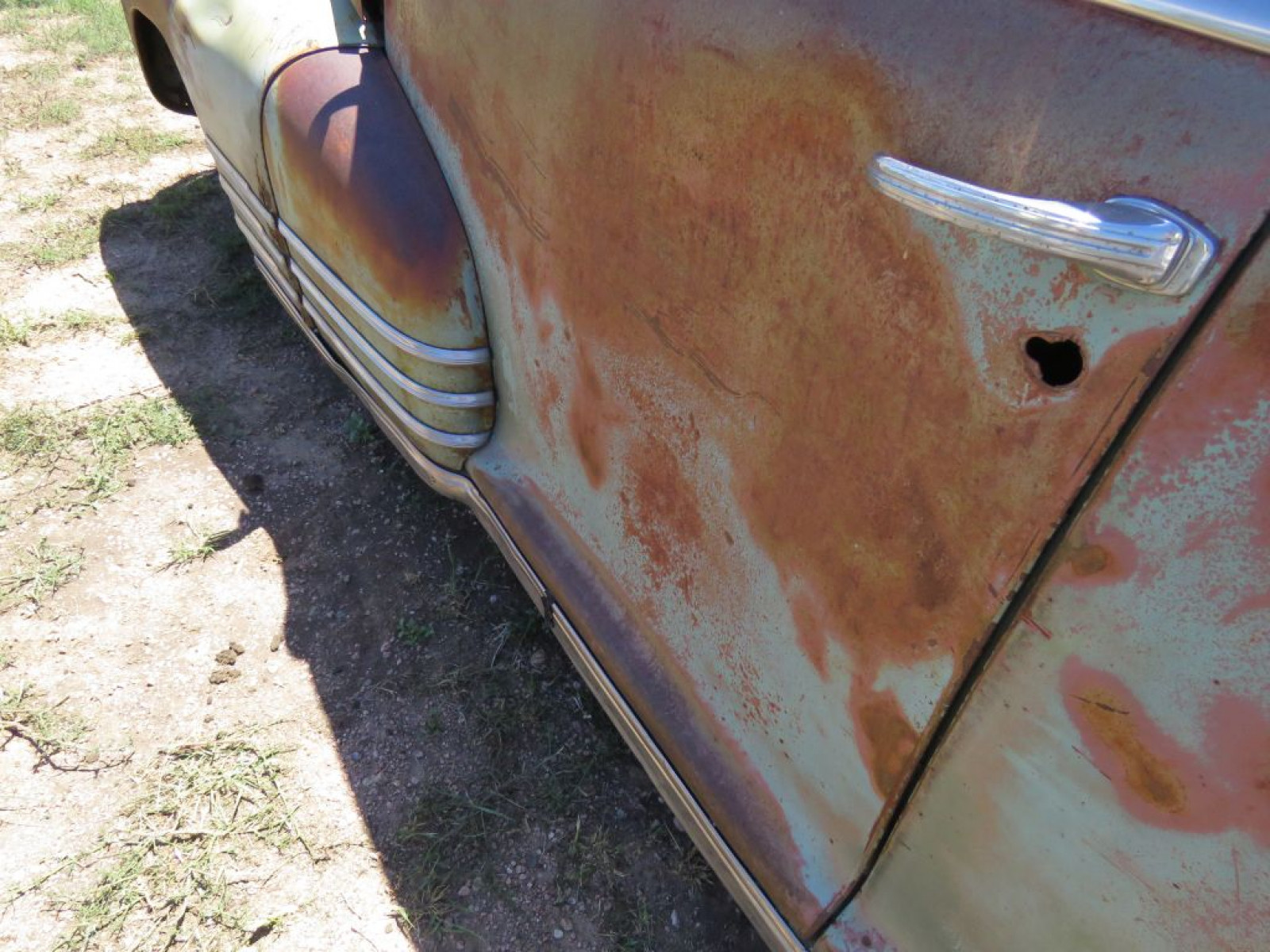 1948 Chevrolet Fleetline 2dr Sedan - Image 8