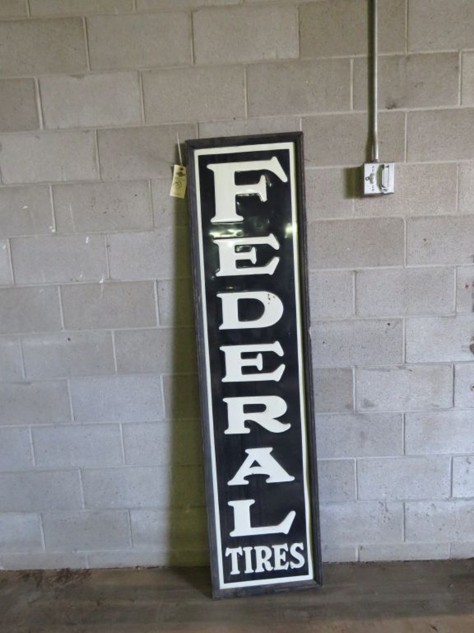 Federal Tires Sign - Image 1