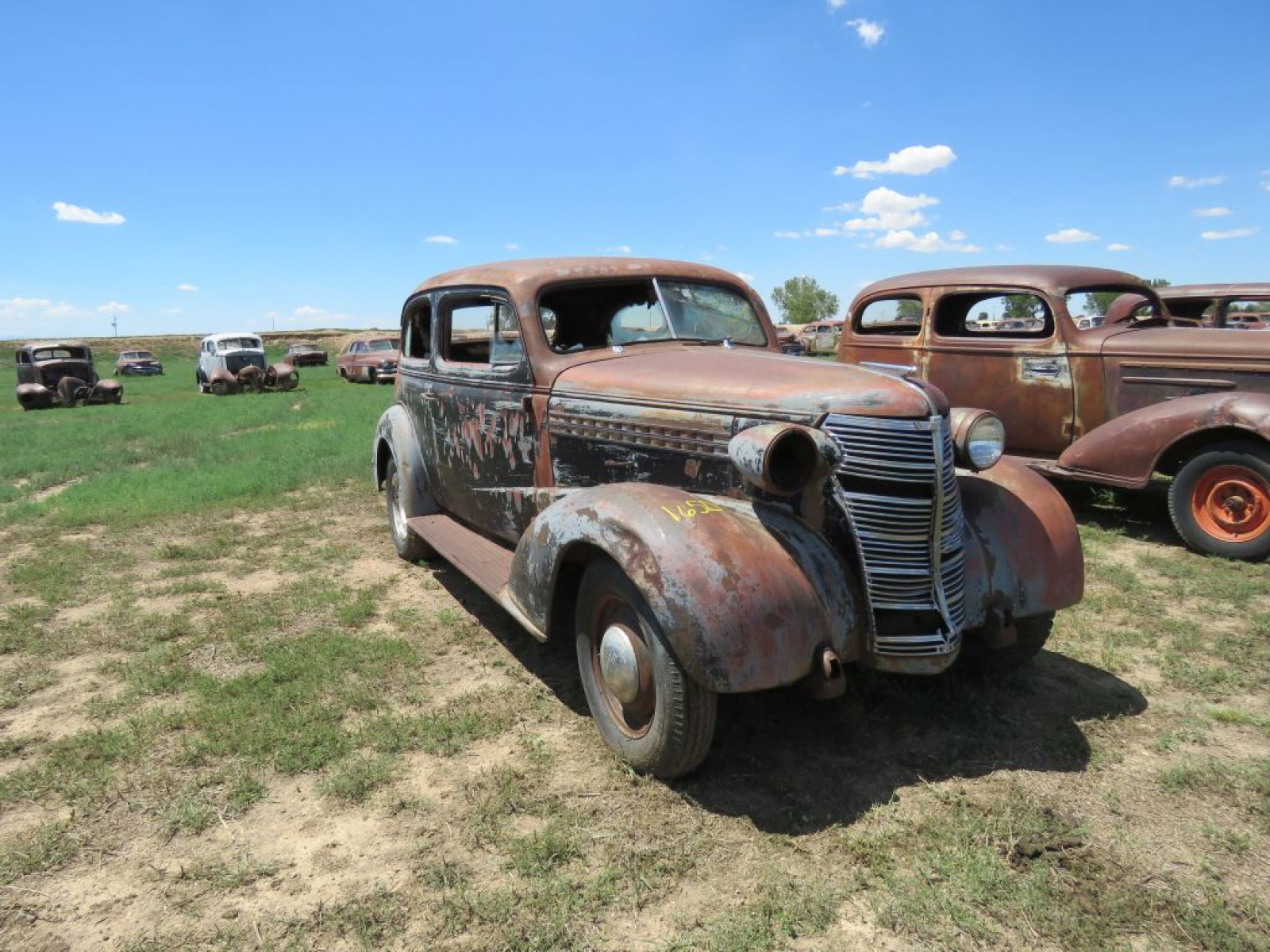 1938 Chevrolet Master 85 Sedan - Image 1