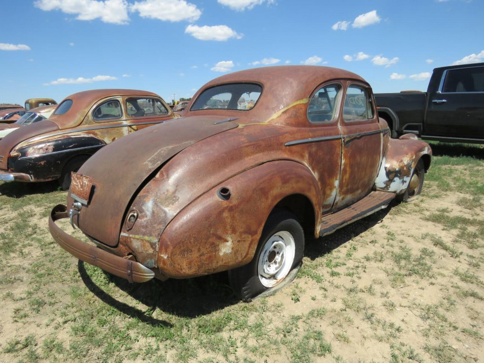 1940 Chevrolet Special Deluxe Coupe - Image 8