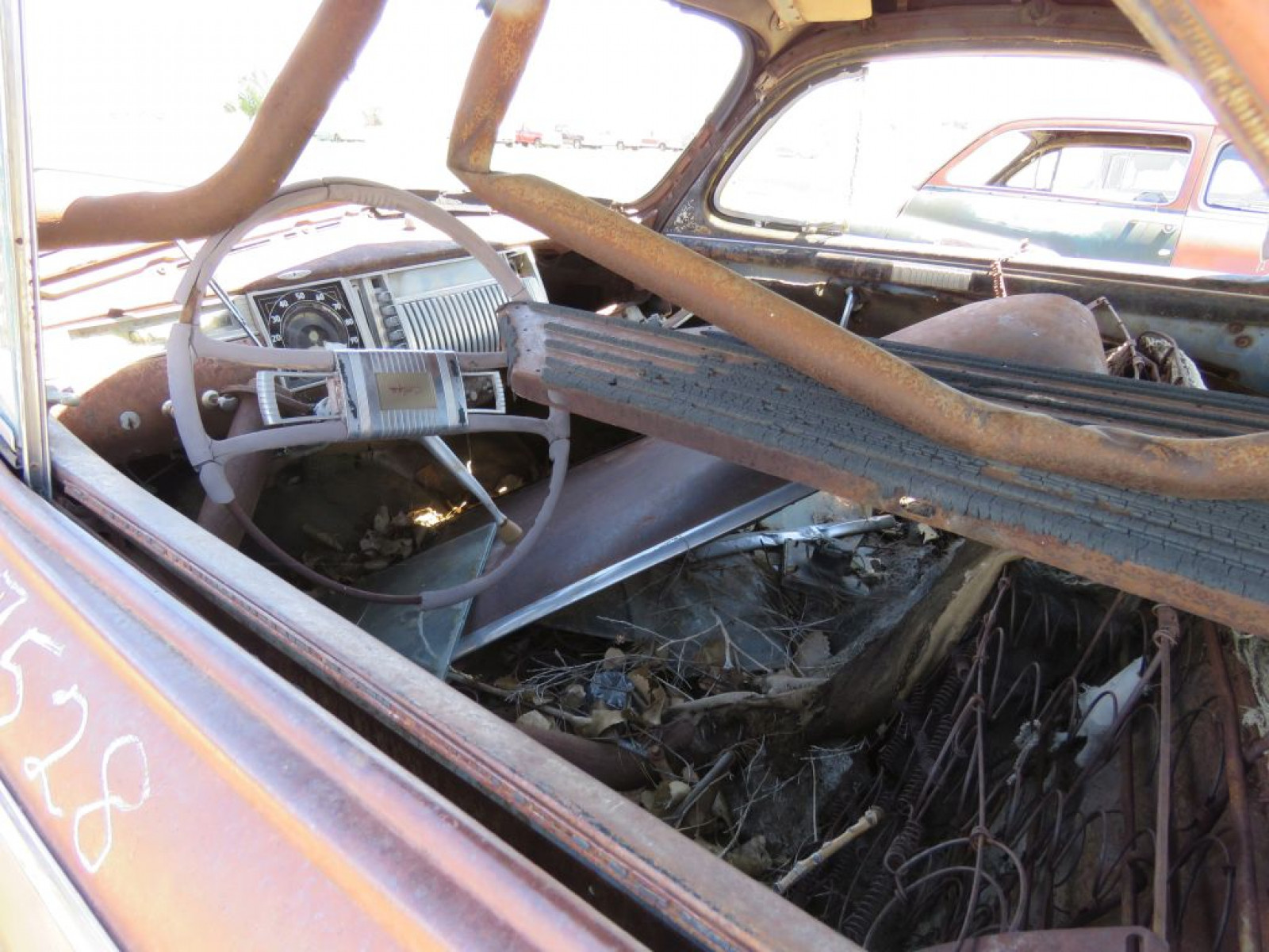 1941 Dodge Luxury Liner Coupe - Image 3