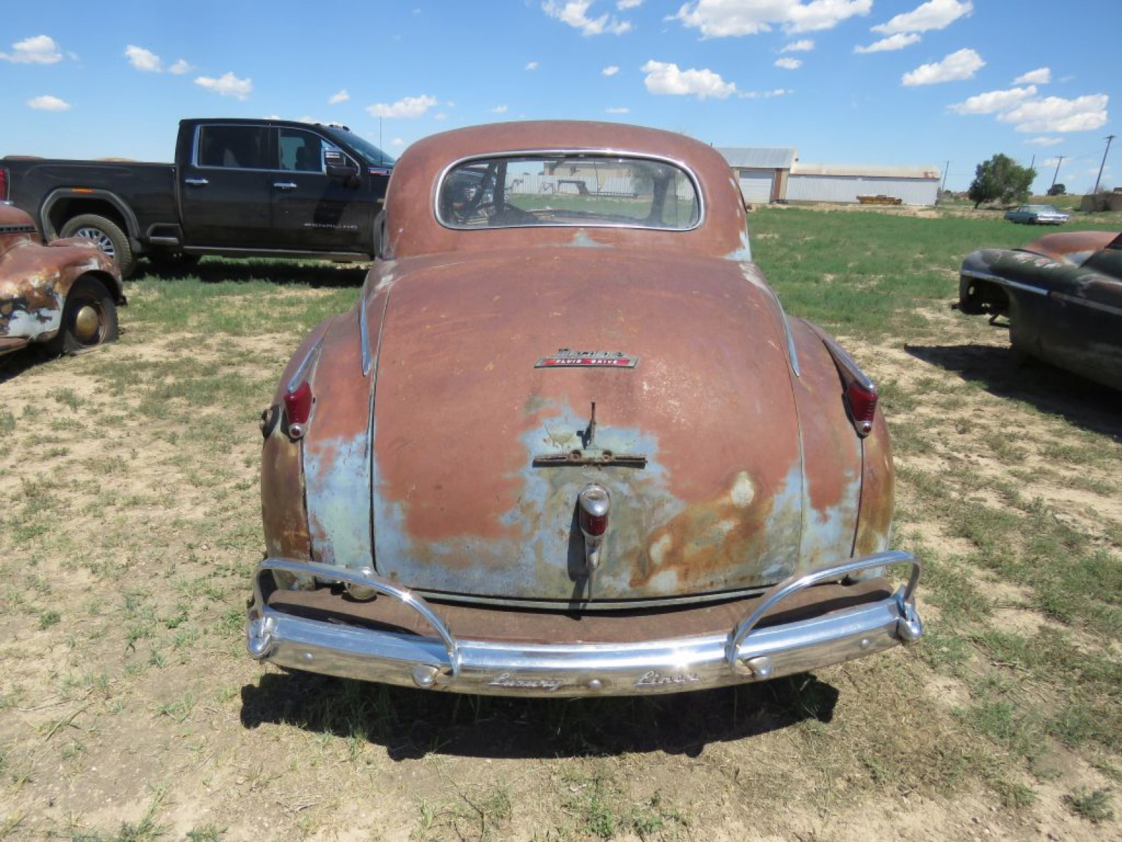1941 Dodge Luxury Liner Coupe - Image 6