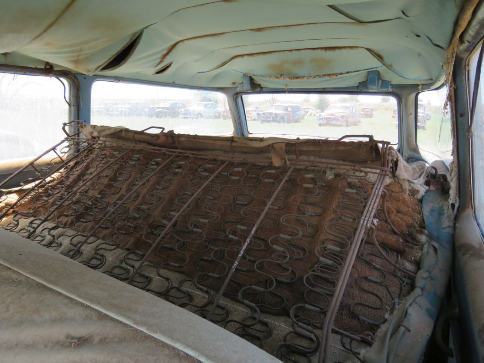 1957 Pontiac Super Starchief 4dr Wagon - Image 9