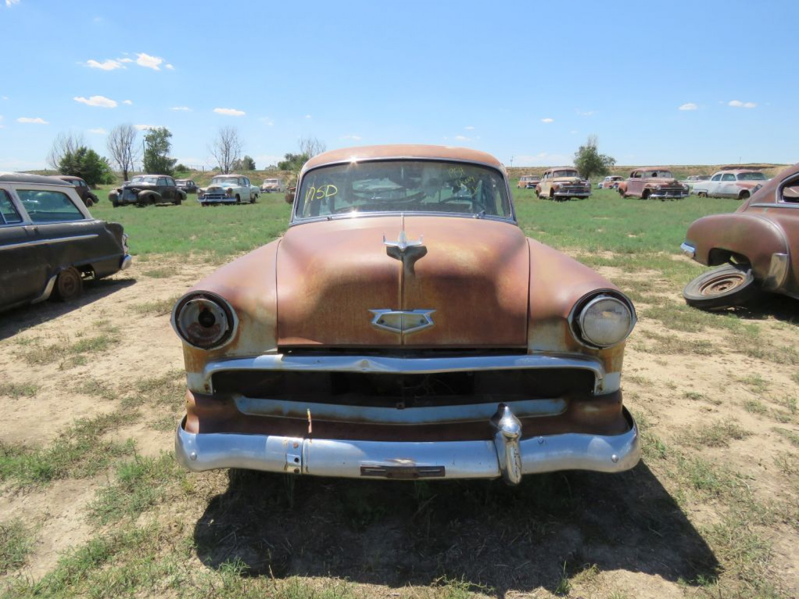 1954 Chevrolet 2dr Sedan - Image 2