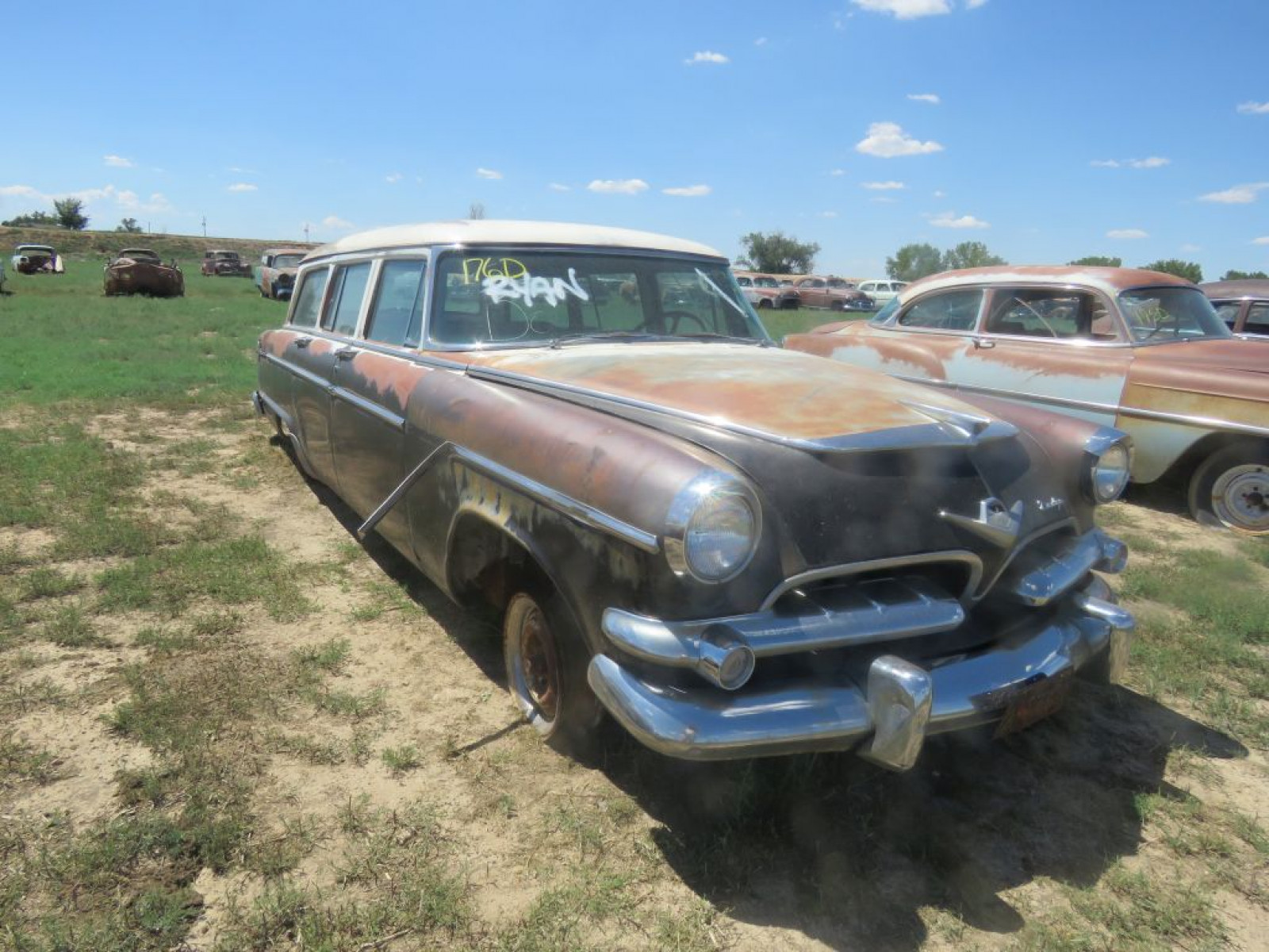 1955 Dodge 4dr Wagon - Image 1