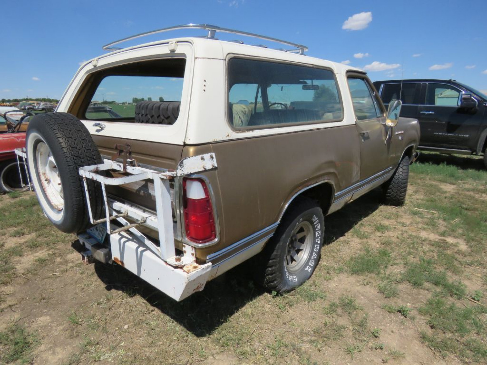 1974 Dodge Ramcharger - Image 9