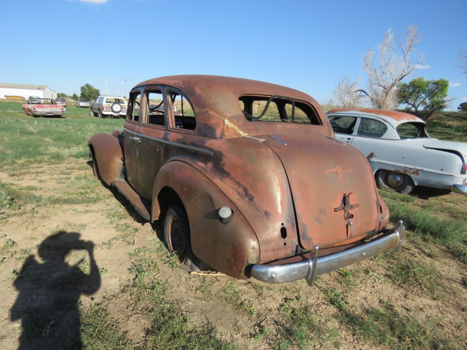 1939 Oldsmobile 4dr Suicide Sedan - Image 6